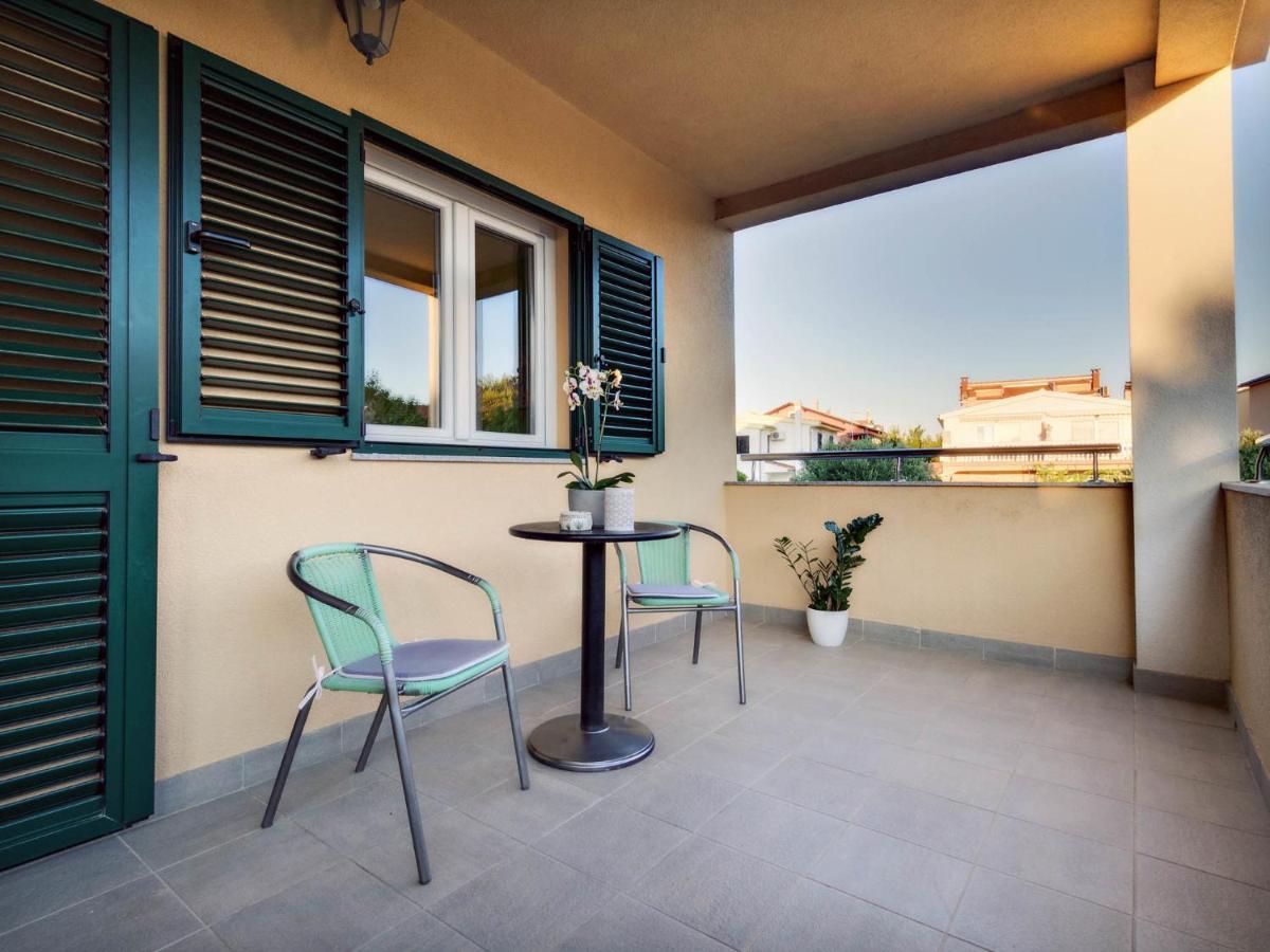Apartments Zizic Vodice Habitación foto