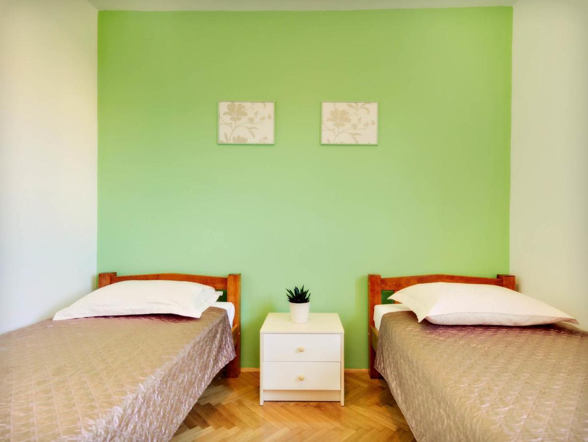 Apartments Zizic Vodice Habitación foto